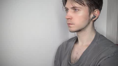 Kero online show from November 1, 2025, 10:23 pm