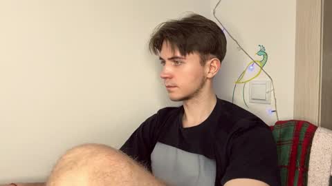 Kero online show from March 18, 2026, 9:40 pm