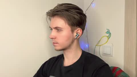 Kero online show from April 2, 2026, 7:55 pm