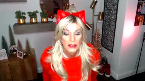 Kerry Wright online show from December 15, 2024, 11:45 am