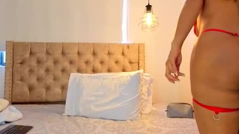 Kery Hillson online show from April 18, 2026, 3:38 pm