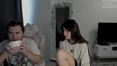 kesh_mne online show from October 12, 2025, 10:47 am