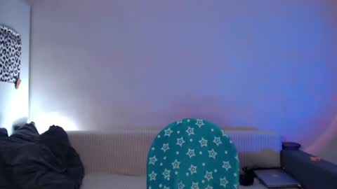 kesha online show from July 4, 2026, 3:07 pm