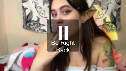 Snapshot of keshamoon chatting on December 26, 2024, 9:15 pm Kesha online show from December 26, 2024, 9:15 pm