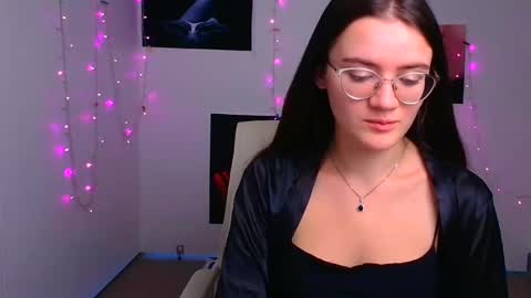 Ketrin online show from December 6, 2024, 6:59 am