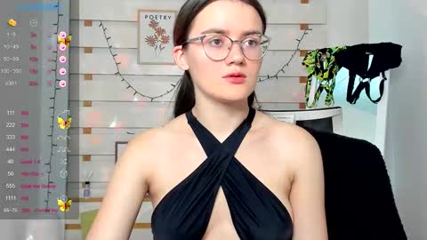 Ketrin online show from September 26, 2025, 4:33 pm