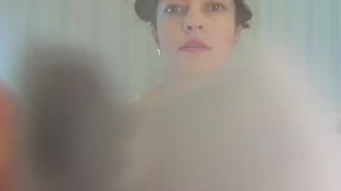 Catherine online show from December 13, 2024, 9:13 am