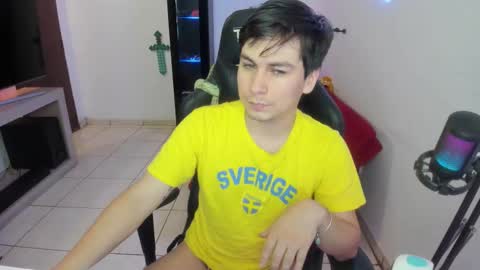 Kevin online show from November 15, 2025, 11:32 pm