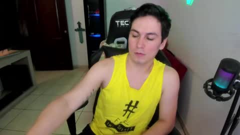 Kevin online show from April 8, 2026, 11:27 pm