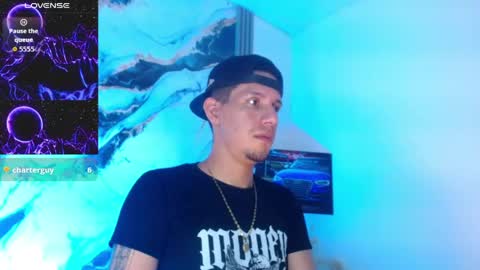 Snapshot of kevin__max_ chatting on May 31, 2026, 7:04 pm Kev online show from May 31, 2026, 7:04 pm