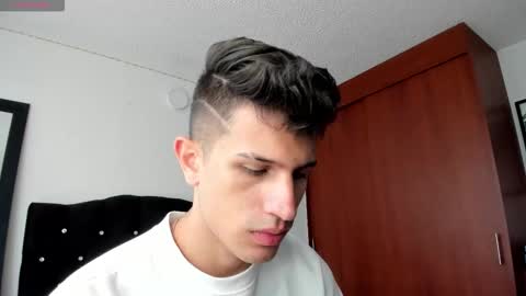 Kevin Ahs online show from September 12, 2025, 4:40 pm