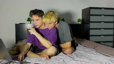 Kevin online show from April 6, 2026, 8:54 pm