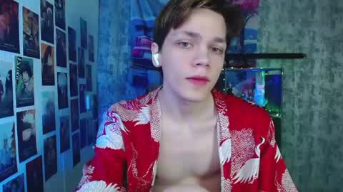 Kevin online show from April 22, 2026, 4:04 am