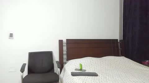 kevin_malone22 online show from February 2, 2025, 11:00 pm