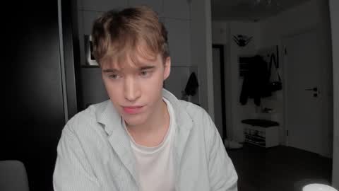 Snapshot of kevin_martin8 chatting on February 12, 2025, 11:30 pm Kevin Martin online show from February 12, 2025, 11:30 pm