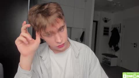 Snapshot of kevin_martin8 chatting on March 4, 2025, 9:22 pm Kevin Martin online show from March 4, 2025, 9:22 pm