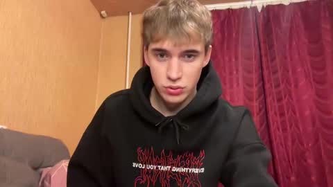 Snapshot of kevin_martin8 chatting on October 28, 2025, 9:17 pm Kevin Martin online show from October 28, 2025, 9:17 pm