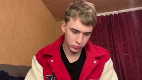 Snapshot of kevin_martin8 chatting on December 4, 2025, 6:49 pm Kevin Martin online show from December 4, 2025, 6:49 pm