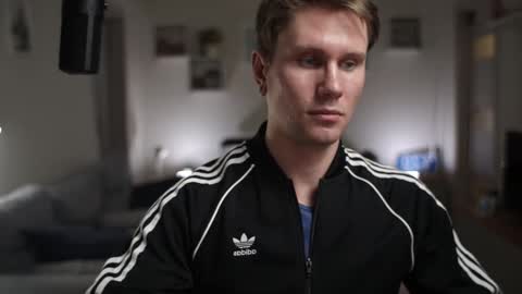 Kev online show from February 28, 2025, 4:53 pm