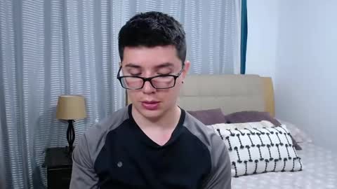 Kevin online show from April 21, 2026, 1:53 am