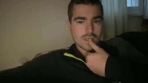 kevinpillobello online show from November 26, 2025, 3:13 pm