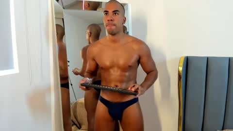 sebastian online show from October 5, 2025, 9:02 pm