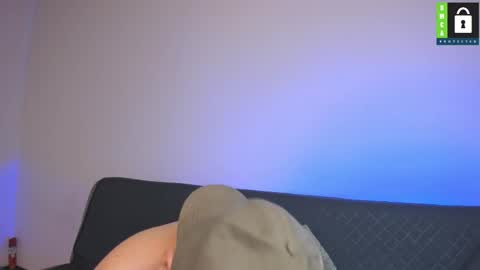 kevin and ottis online show from November 6, 2025, 11:04 pm