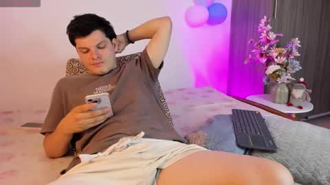 kevin and ottis online show from March 1, 2026, 12:12 am