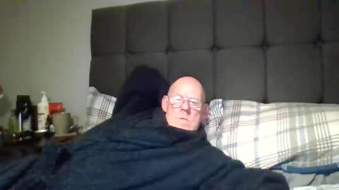 Snapshot of kevlooking4sez chatting on November 16, 2025, 1:55 am kevlooking4sez online show from November 16, 2025, 1:55 am