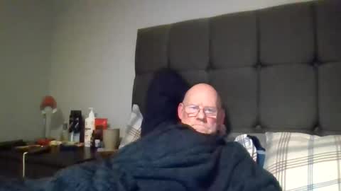 Snapshot of kevlooking4sez chatting on November 21, 2025, 11:58 pm kevlooking4sez online show from November 21, 2025, 11:58 pm