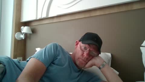 kevlooking4sez online show from June 15, 2026, 1:13 pm