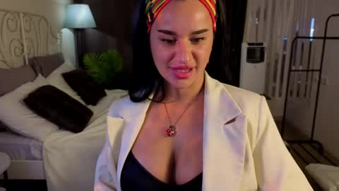 Snapshot of key_of_lust_ chatting on May 5, 2026, 1:46 am key_of_lust_ online show from May 5, 2026, 1:46 am