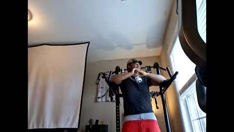 Keybump online show from February 5, 2026, 4:22 pm