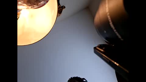 Keybump online show from April 18, 2026, 8:31 pm