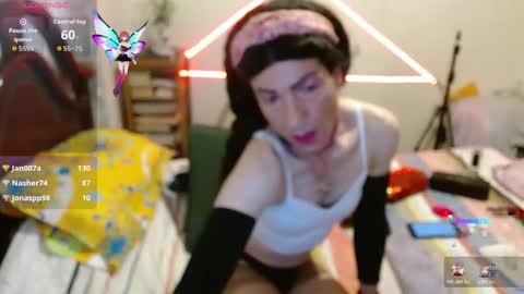 keyla_13 online show from November 23, 2025, 9:14 pm