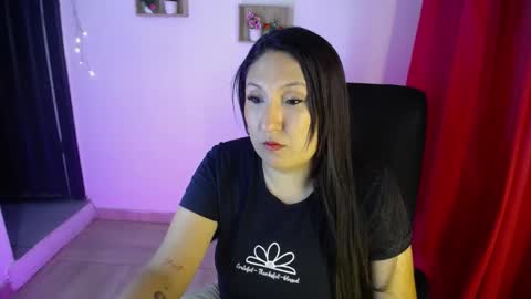 keyla_92 online show from May 17, 2026, 2:57 pm
