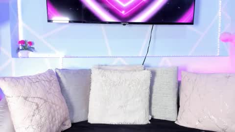 Keyla noa online show from September 11, 2025, 7:58 pm