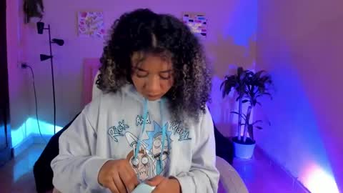 Snapshot of keyla_roberts_ chatting on February 1, 2025, 1:55 am Adhara. Help me reach 100 likes online show from February 1, 2025, 1:55 am