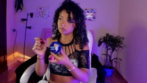 Snapshot of keyla_roberts_ chatting on February 16, 2025, 3:26 am Adhara. Help me reach 100 likes online show from February 16, 2025, 3:26 am