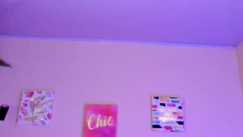 Snapshot of keyla_roberts_ chatting on February 18, 2025, 9:43 am Adhara. Help me reach 100 likes online show from February 18, 2025, 9:43 am