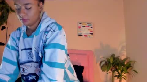 Snapshot of keyla_roberts_ chatting on February 26, 2025, 6:26 am Adhara. Help me reach 100 likes online show from February 26, 2025, 6:26 am