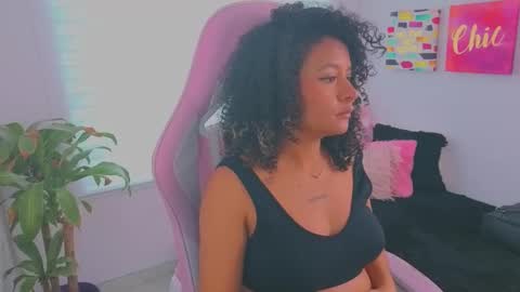 Snapshot of keyla_roberts_ chatting on September 9, 2025, 7:02 pm Adhara. Help me reach 100 likes online show from September 9, 2025, 7:02 pm