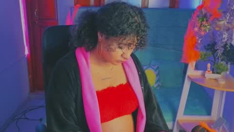 Snapshot of keyla_roberts_ chatting on October 19, 2025, 10:38 am Adhara. Help me reach 100 likes online show from October 19, 2025, 10:38 am