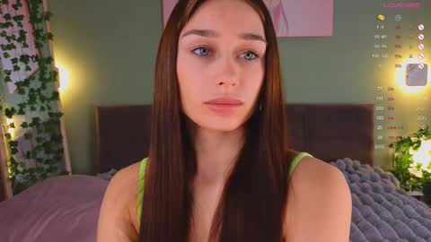 Hi Im Mary Glad to see you in my room  PVT is open online show from February 10, 2025, 7:04 am