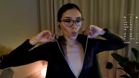 Keyla online show from February 14, 2025, 1:02 am