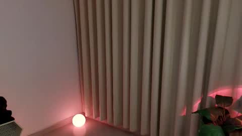 Keyla online show from September 24, 2025, 10:13 pm