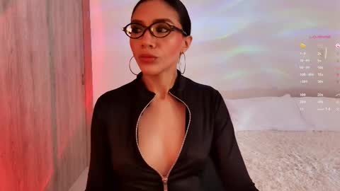 Snapshot of keylamiller1 chatting on May 9, 2026, 12:21 pm Keyla online show from May 9, 2026, 12:21 pm