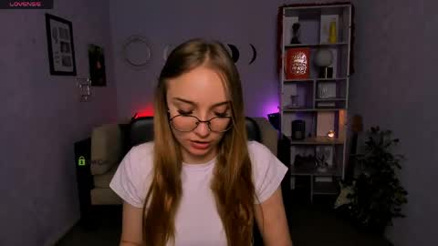 Keylas online show from April 21, 2026, 5:58 am