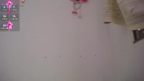 Keyla online show from October 12, 2025, 7:13 pm