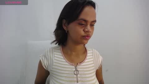 Keyla online show from November 7, 2025, 9:37 pm